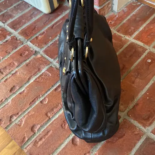 Ellen Tracy leather purse