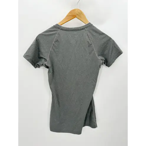 Nike  Pro Dri-Fit Grey‎ Short Sleeve V-Neck Activewear T-Shirt Women's Size Small
