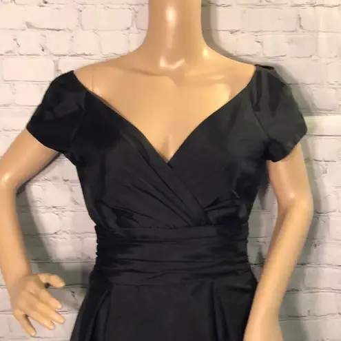 Alfred Sung Bridesmaids/Prom Dress Professionally Altered Original Size 8