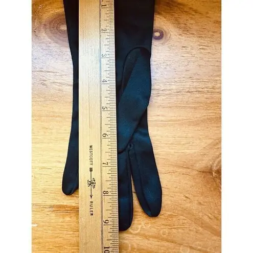 Vintage Ladies Black Gloves Detail Ruching Size S