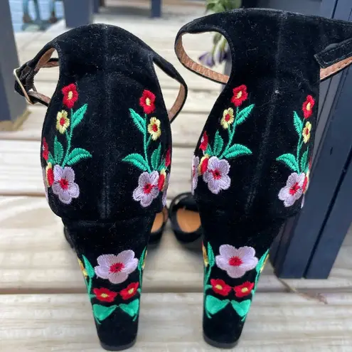 Shoe Republic LA ๐๐Lulus Black Embroidered Ankle Strap Heels
