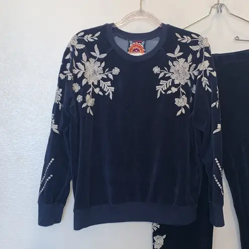 Johnny Was Leona Relaxed Velour Raglan Matching Pant & Sweatshirt Set