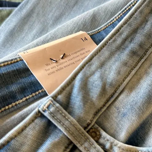 NYDJ NWT Cool Embrace Joni High Waist Relaxed Capri Jeans IN ENCHANT