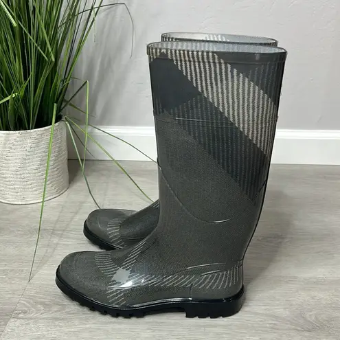 Burberry  • plaid check signature rubber winter rain boots