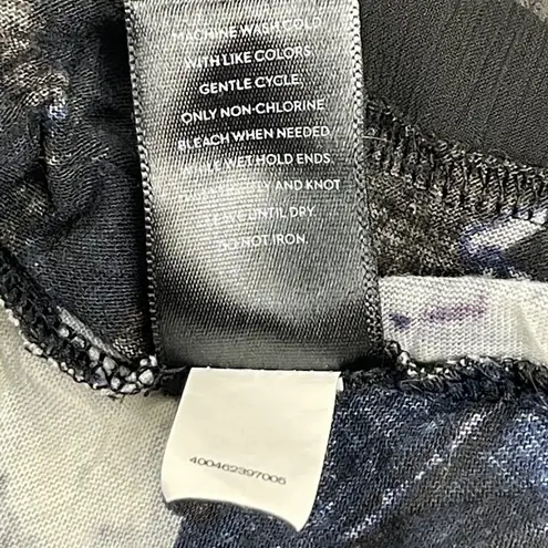 Simply Vera Wang Crinkle Floral Top Blouse Womens S Black 3/4 Handkerchief Hem Purple