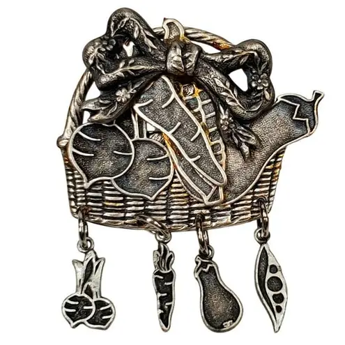 Gardeners Basket Veggies Vegetables Dangles Gift Vtg Cottagecore Grandmacore 2" Gray