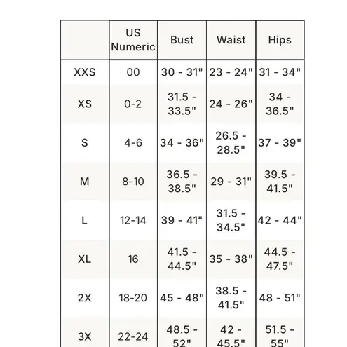 SKIMS $116 NWT fits everybody LONG SLEEVE CREW NECK BODYSUIT S