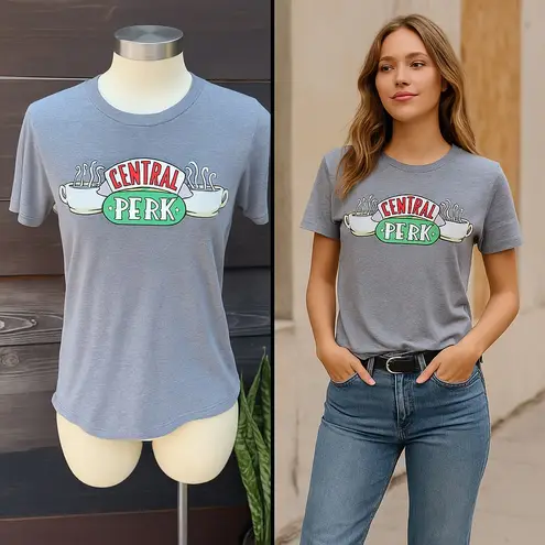 Central Perk Friends Graphic Tee | Size Small | Gray T