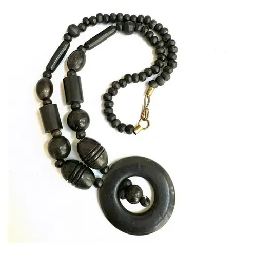 Vintage Scrimshaw Africa Buffalo Horn Tribal Pendant necklace Black