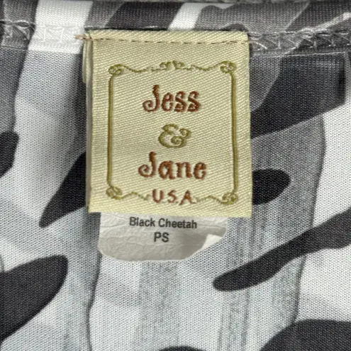Jess & Jane Shirt Animal Print Cheetah Embellished White Black Small Petitie Size undefined