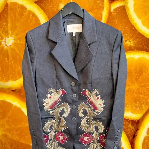 Byblos Women's Blazer Floral Rhinestone Embellished Made in Italy Size 42 Gray