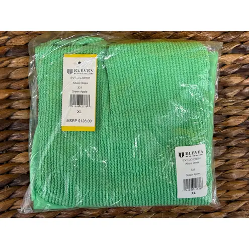 ELEVEN BY VENUS WILLIAMS White Race Day Tank Size XL New with Tag MSRP $78 Green