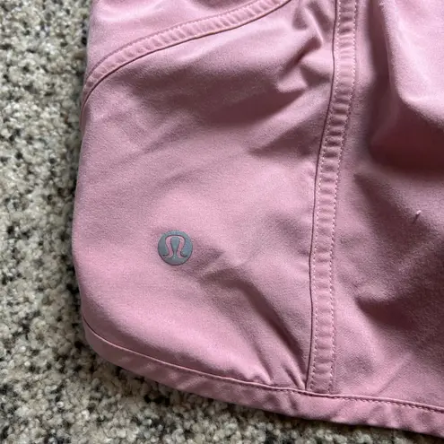 Lululemon  Tracker Short 4" Pink Puff Size 6 Swift Activewear Running Athletic - Image 3