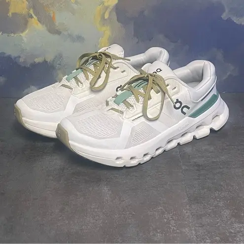 On Cloudrunner 2 Women's White Running Shoes Size 8.5