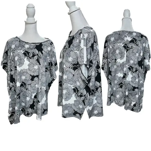 Tommy Hilfiger Black & White Floral Print Short Sleeve High Low Blouse Size M