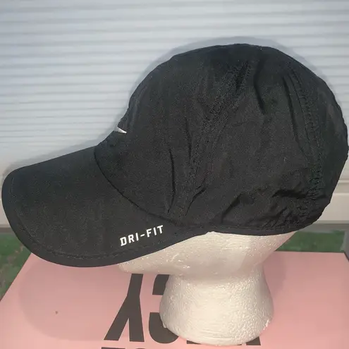 Nike  Featherlight Dri-Fit Hat Adult One Size Adjustable Black Swoosh Lightweight - Image 2