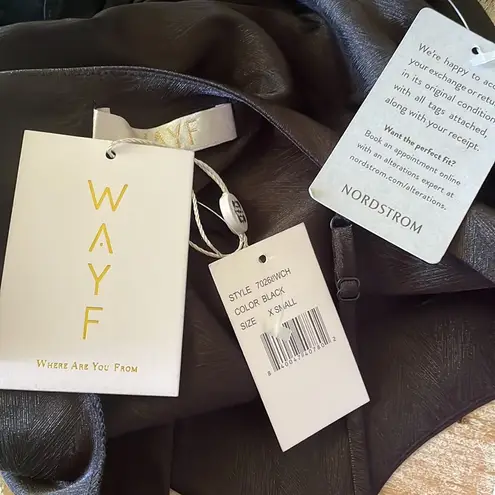 WAYF 🔥 Giselle Cowl Neck Jacquard Satin Bodysuit🔥🆕