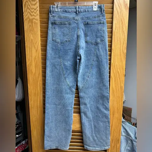 Blue Straight Leg Distressed Jeans with rhinestone cut outs Size M