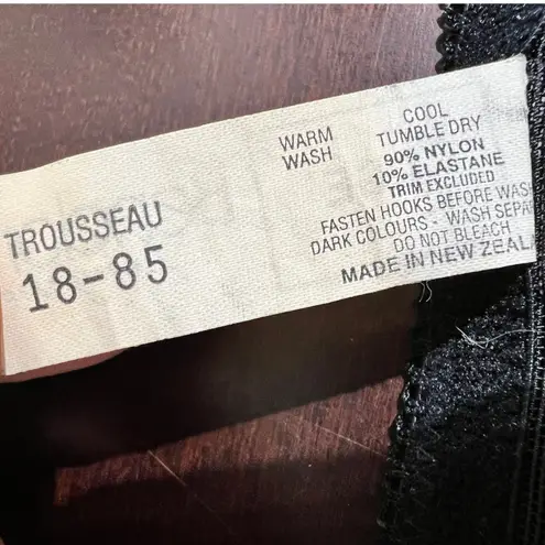 Vintage Bendon Lingerie Trousseau Black Lace Garter Belt Suspender LGE Size undefined