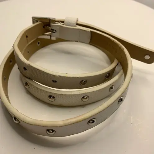White and Silver Thin Belt