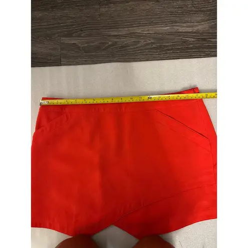 BCBGMAXAZRIA  Beckett Bright Poppy Envelope Shorts Size Large