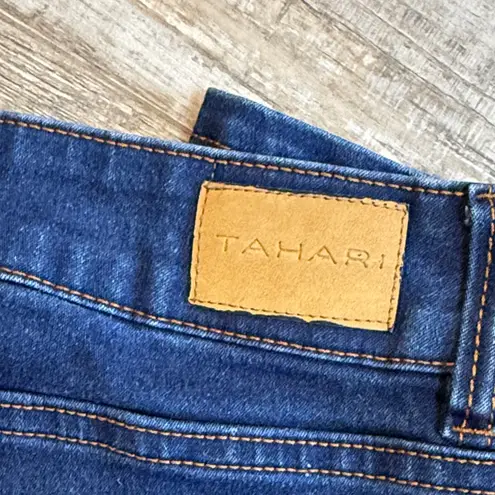 Tahari Women's Blue Capri Mid Rise Size 12/31