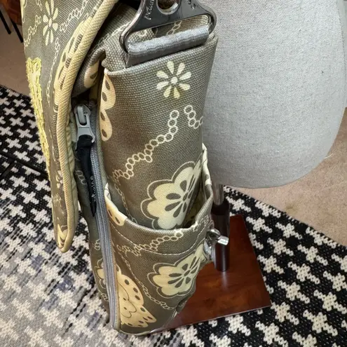 Petunia Pickle Bottom diaper bag Gray and Cream with Vintage Medallion Pattern
