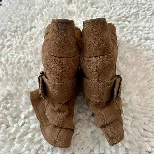 Bandolino  Suede Wedge Booties with Buckle & Zip in Taupe Size 9.5