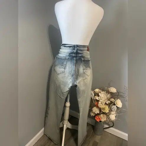 Driftwood Kelly Strawberry Blossom Embroidered Bootcut Jeans