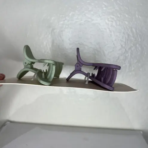 Ettika Revolve Large Flat Weekend Warrior Hair Claw Clips 2 Pack In Purple Green