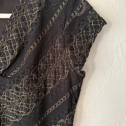 Paper Dolls Paper Doll Black Lace Gold Y2k V Neck Cap Slv Top Office Siren Going out Grunge