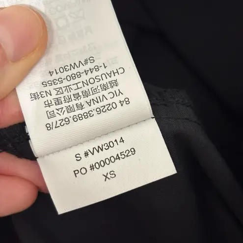 Vuori NWT Isla Baggie Short in Black - Size XS