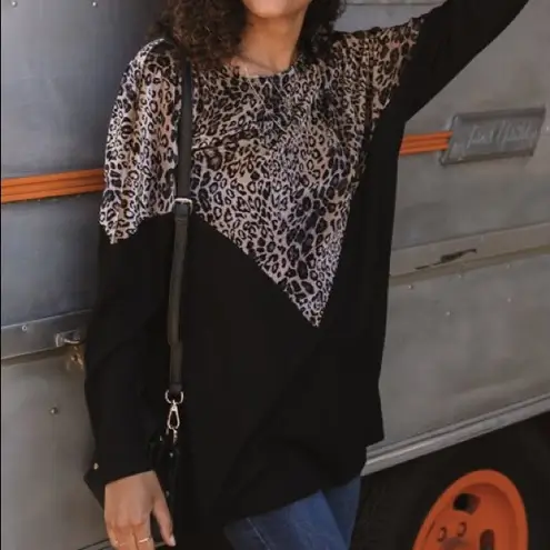 Amaryllis Leopard Print Velvet Bodice Sweater Size 1X Black