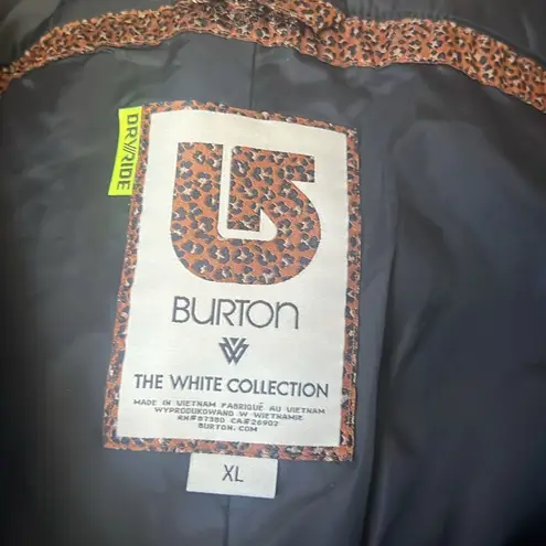 Burton the white collection meg bootleg winter snow pants | XL