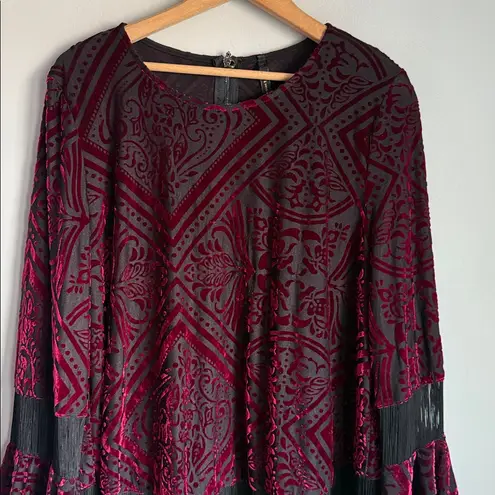 IC by Connie K Boho Velvet Burnout Bell Sleeve Tunic top – Burgundy & Black XL Red