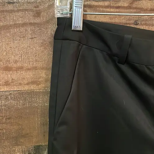 St. John Collection Black Cuffed Capri Pants