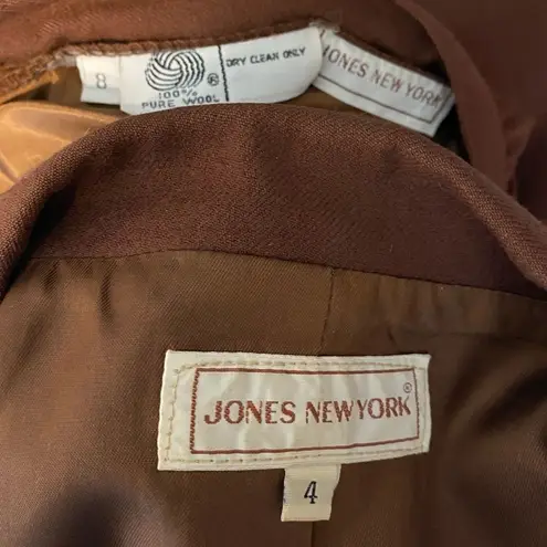 Vintage Jones New York Brown Professional Workwear Blazer & Skirt Suit Size 4