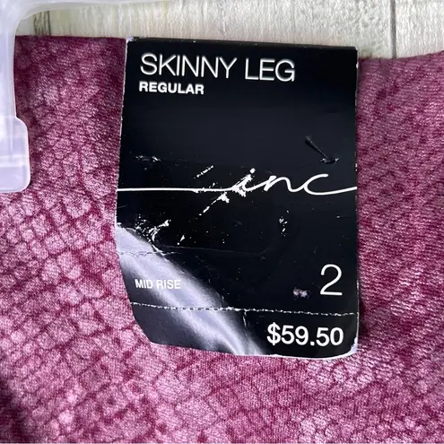 INC International Con. Skinny Leg Regular Mid Rise Animal Print Burgundy Pants Size 2
