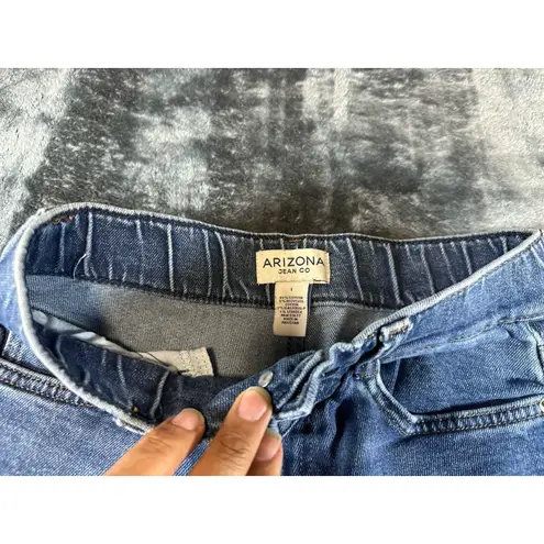 Arizona Jean Company Distressed Skinny Jeans Dark Wash Size 1