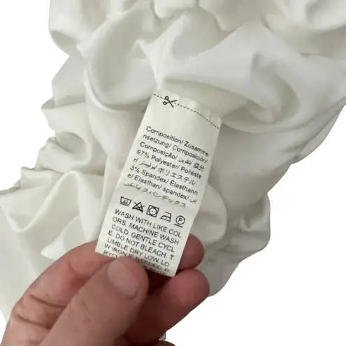 Sweet Thing Bubble Crop Top in White Size M Size M