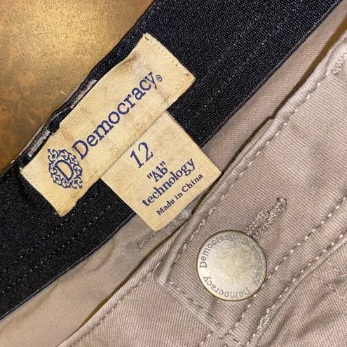 Democracy Ab Technology Cargo Utility Pants in Khaki - size 12