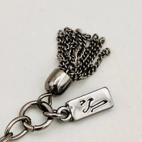 Simply Vera Vera Wang silver tone necklace with light peach rhinestones