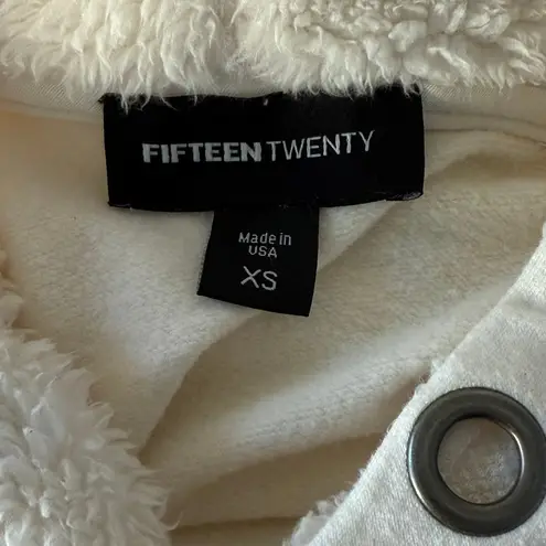 Fifteen Twenty Hooded Sweatshirt Buttery Soft Zipper Hoodie Womens Size XS NWOT
