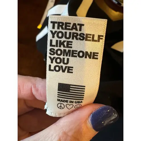 Madhappy Shorts Women XS Black White Cotton Stripes Logo Bike Shorts Athletic