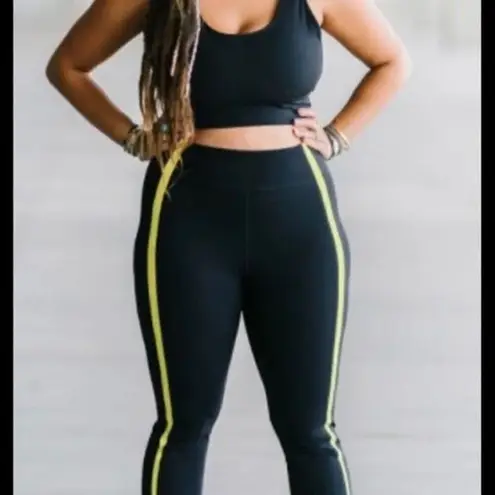 Zyia Active Women's Hi Rise Leggings Training‎ Black Neon Tape Size 14