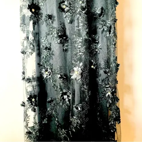 Arula Black & Gold Floral Appliqué Sequin Shimmer Sleeveless Maxi Dress. Size XL