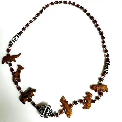 Vintage Hand Carved Wood African animal Safari Necklace Wood and Black and White Brown
