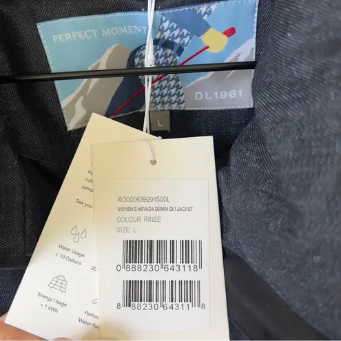 NWT PERFECT MOMENT Nevada Denim Ski Jacket in Rinse Blue Size L