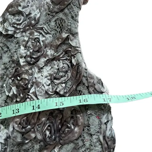 Scarlett Women's Floral Lace Sheath Dress Size 16 Silver Sleeveless V-Ne…