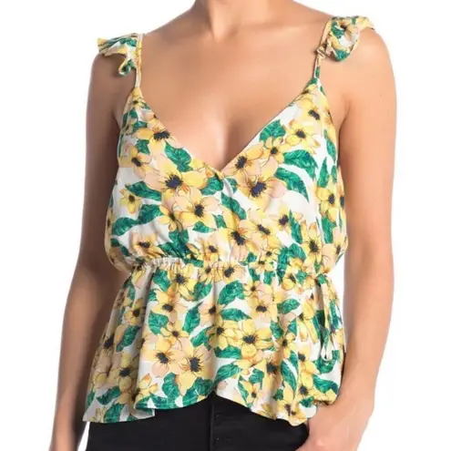 Cupcakes & Cashmere Summer Floral Mock